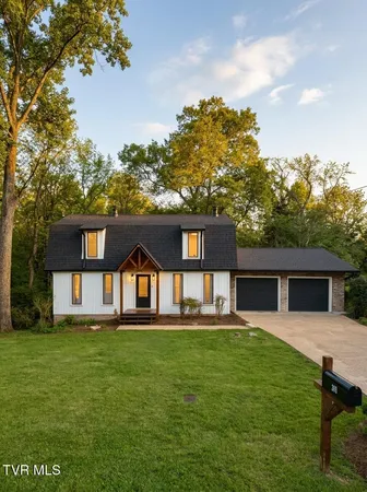 $450,000 | 308 Castaway Drive, Kingsport, TN 37663