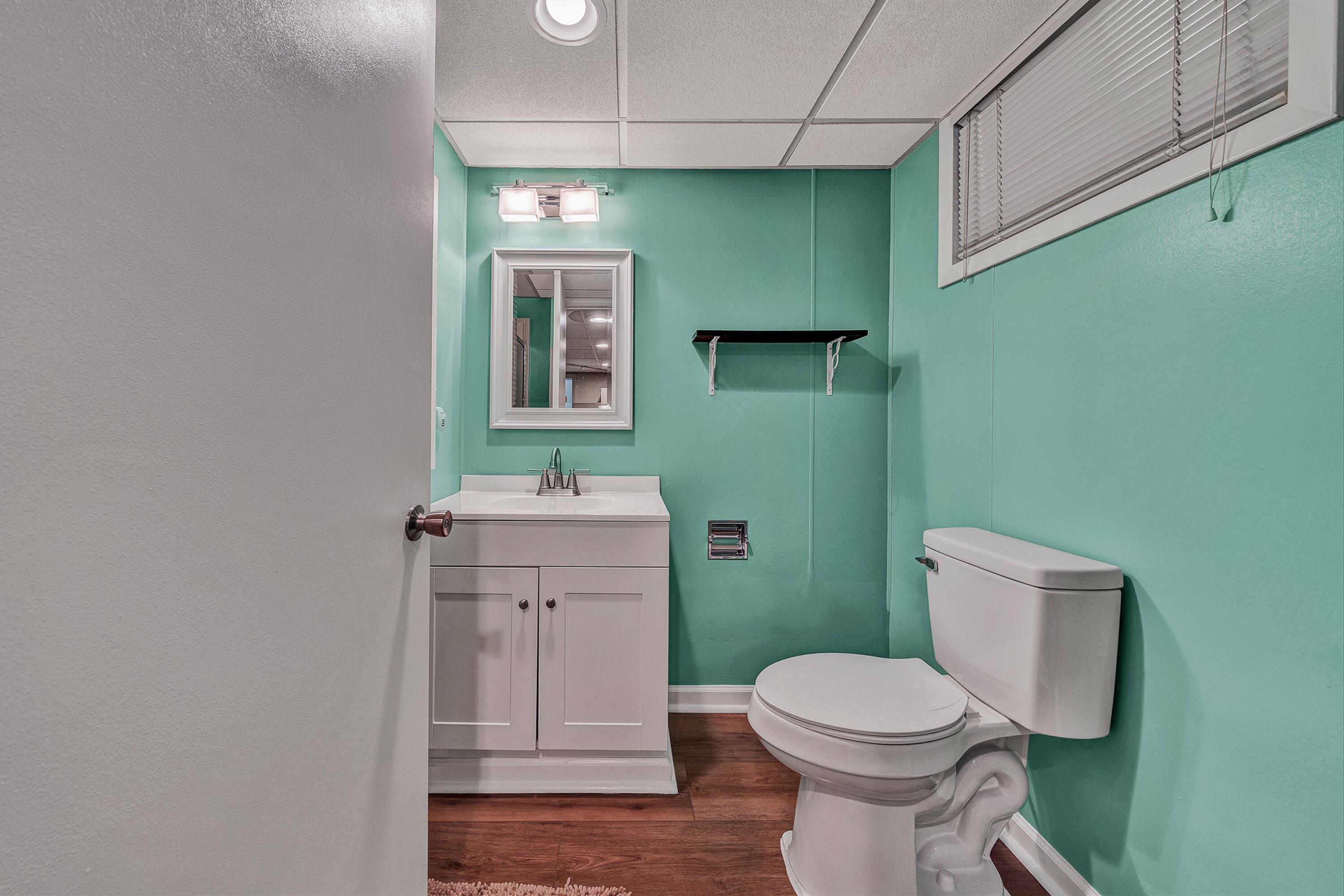 3207 White Oak Road Southwest Roanoke, VA 24014 - Photo 50 of 86 basement bath