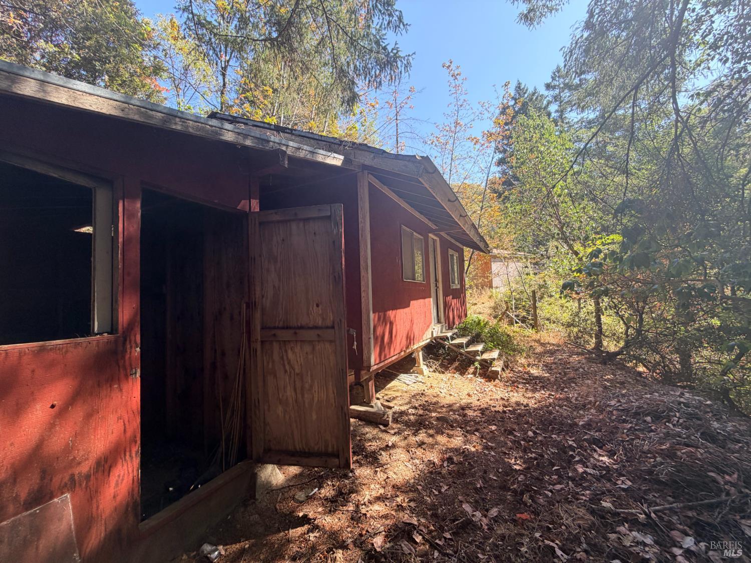 55940 Crest View Road Laytonville, CA 95454 - Photo 14 of 28 Gallery Image 14