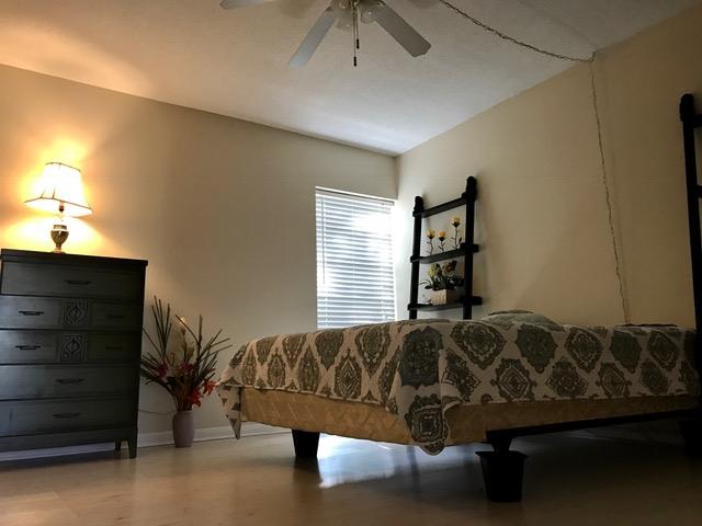 14 Golfs Edge, Unit D West Palm Beach, FL 33417 - Photo 13 of 21 FullSizeRender_12