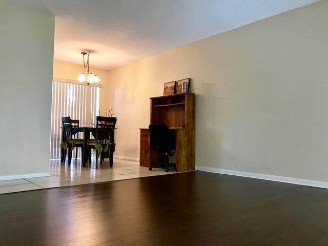 14 Golfs Edge, Unit D West Palm Beach, FL 33417 - Photo 10 of 21 FullSizeRender_10