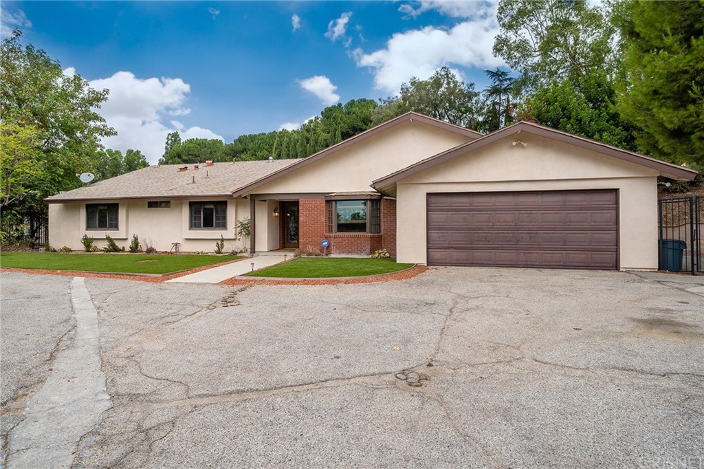 16845 Colven Road, Granada Hills, CA 91344 Compass