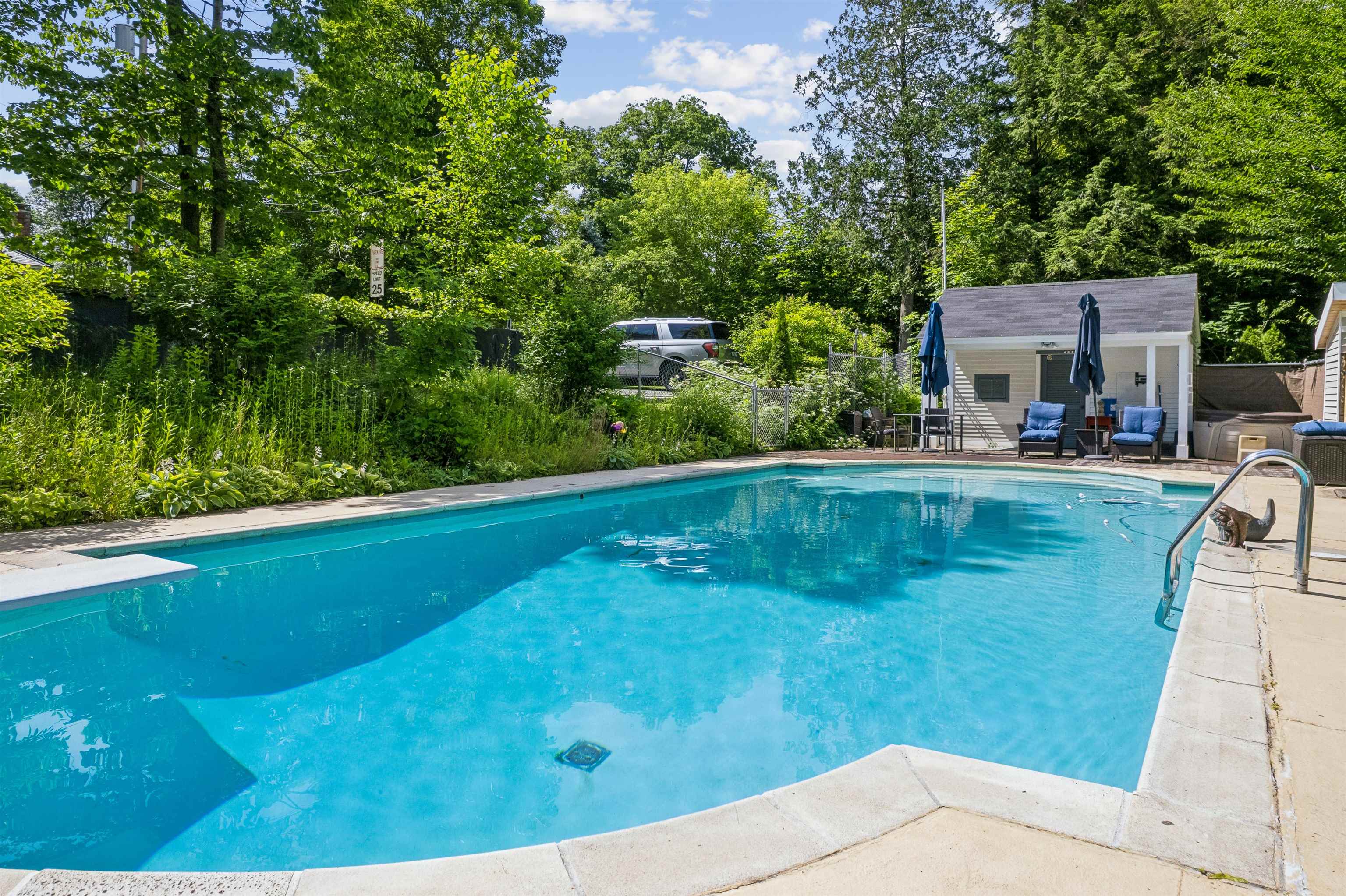 2 Hilton Field Road Hanover, NH 03755 - Photo 5 of 39