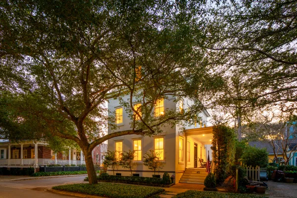 $2,349,000 | 45 Eastlake Road, Mount Pleasant, SC 29464