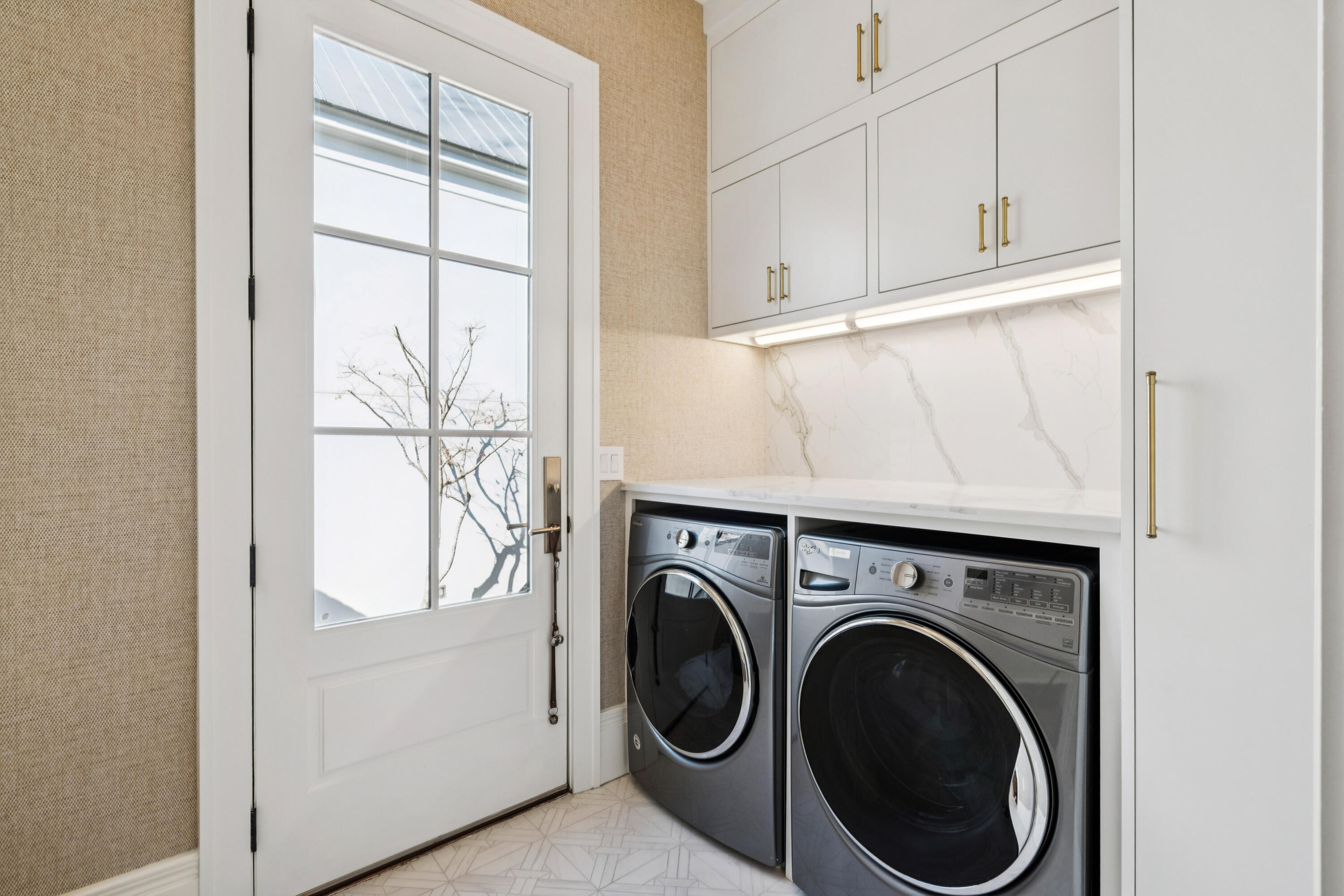 45 Eastlake Road Mount Pleasant, SC 29464 - Photo 32 of 95 45EastlakeRd-KeenEyeMarketing-063