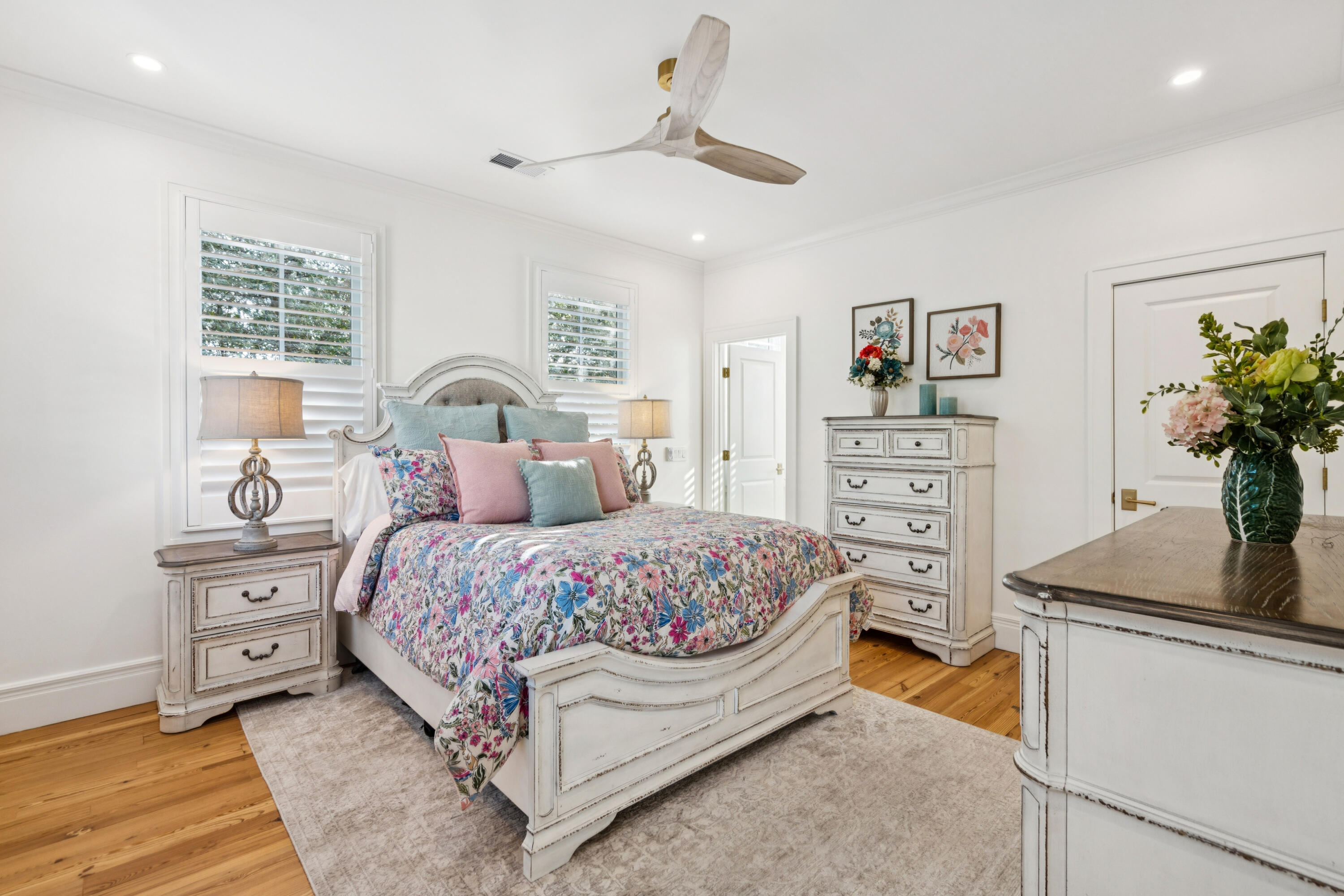 45 Eastlake Road Mount Pleasant, SC 29464 - Photo 47 of 95 45EastlakeRd-KeenEyeMarketing-037