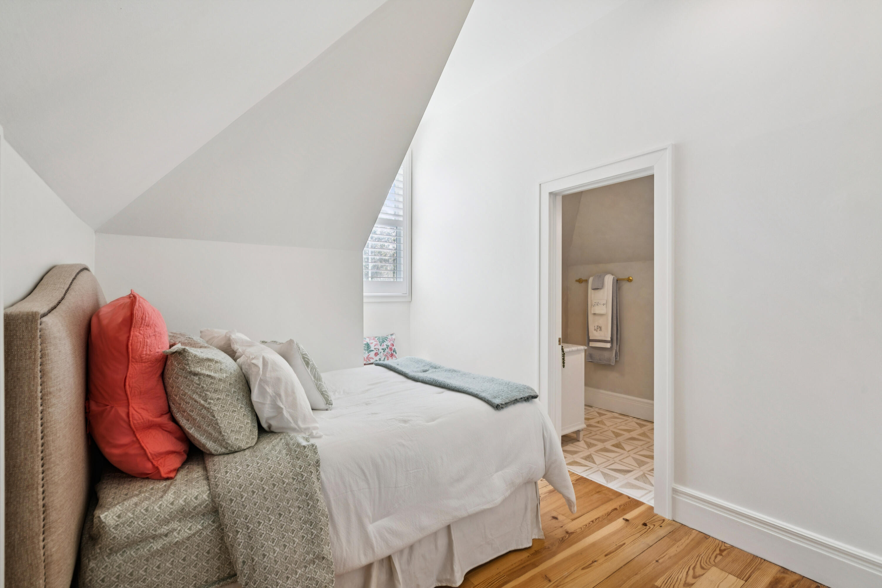 45 Eastlake Road Mount Pleasant, SC 29464 - Photo 50 of 95 45EastlakeRd-KeenEyeMarketing-053