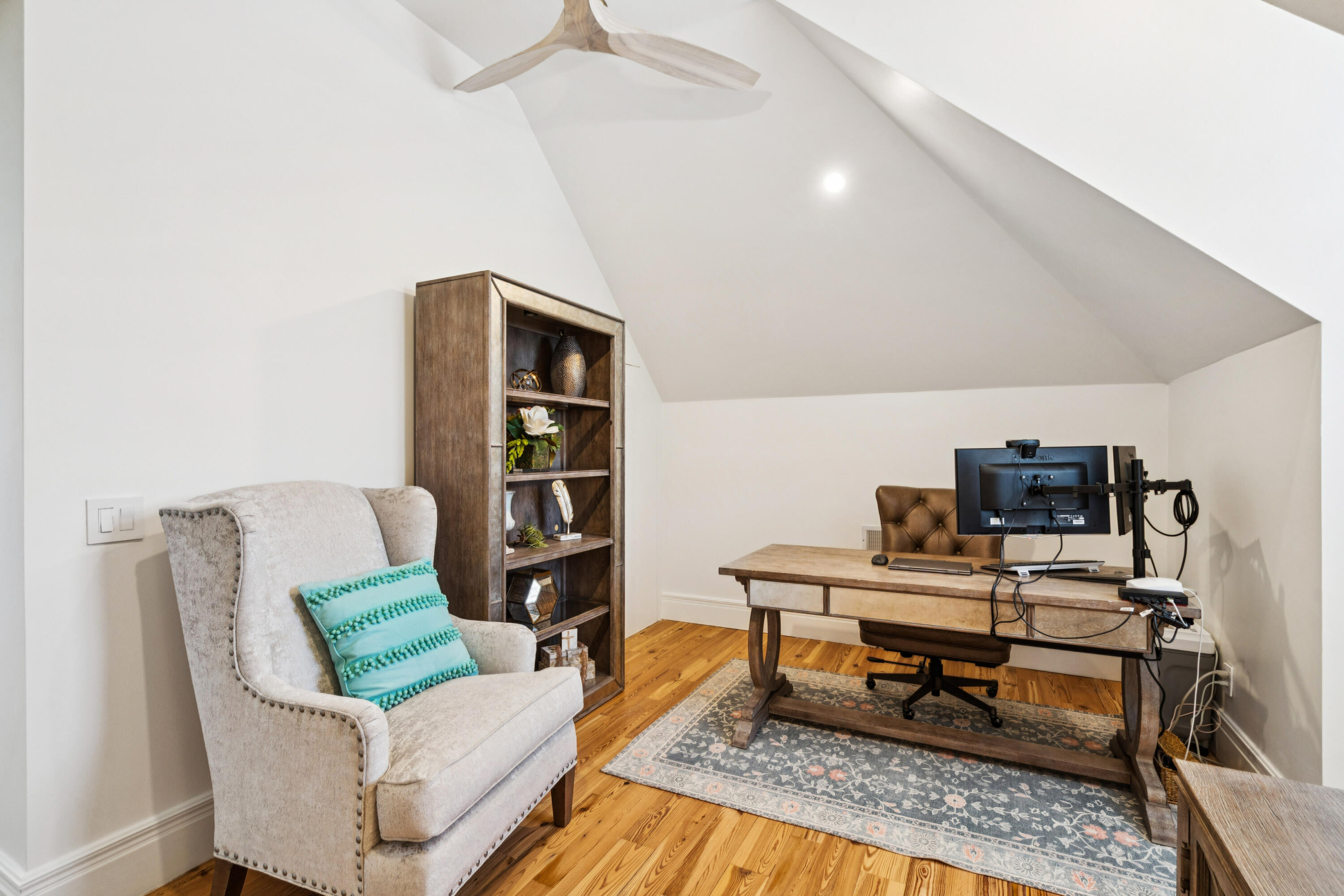 45 Eastlake Road Mount Pleasant, SC 29464 - Photo 55 of 95 45EastlakeRd-KeenEyeMarketing-058