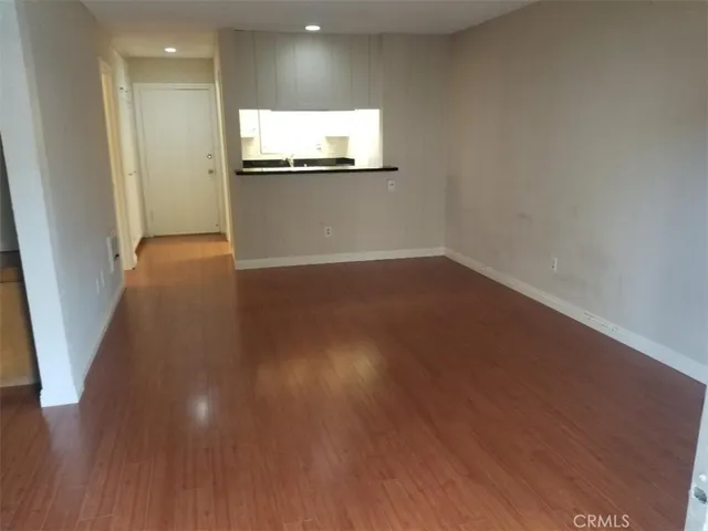 $1,795 | 1040 West MacArthur Boulevard, Unit 133, Santa Ana, CA 92707