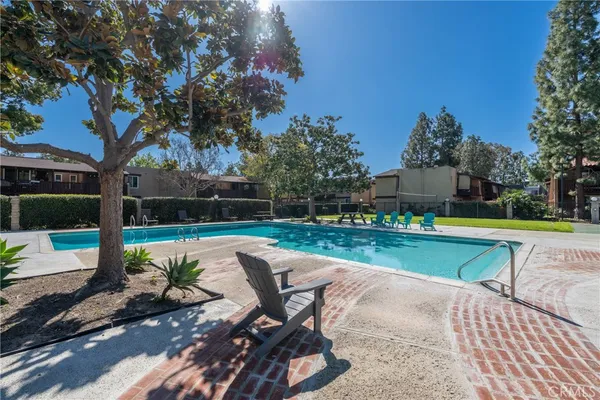 $1,795 | 1040 West MacArthur Boulevard, Unit 133, Santa Ana, CA 92707