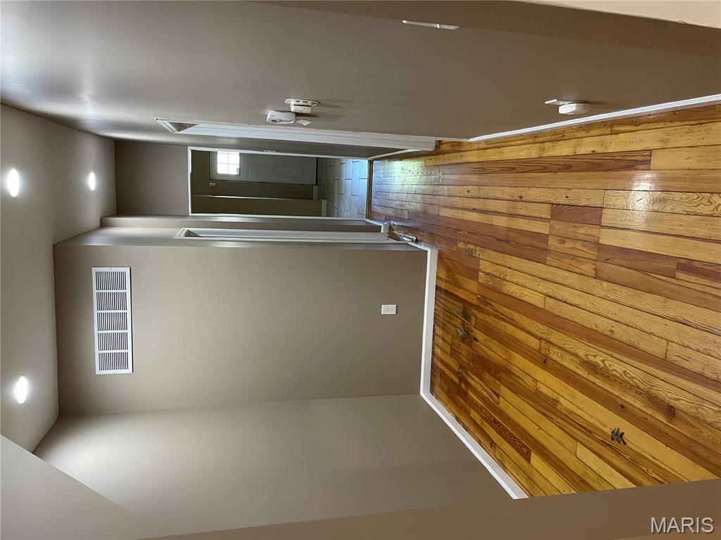 3425 Alberta Street St. Louis, MO 63118 - Photo 2 of 13