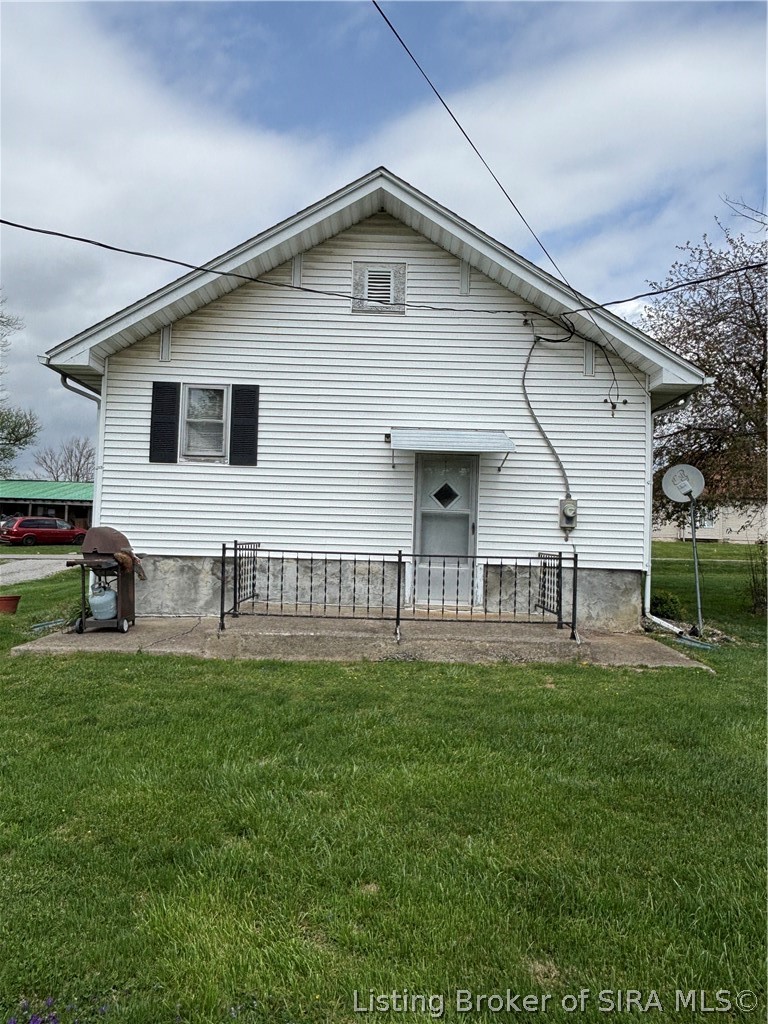 205 Arthur Street Salem, IN 47167 - Photo 10 of 27
