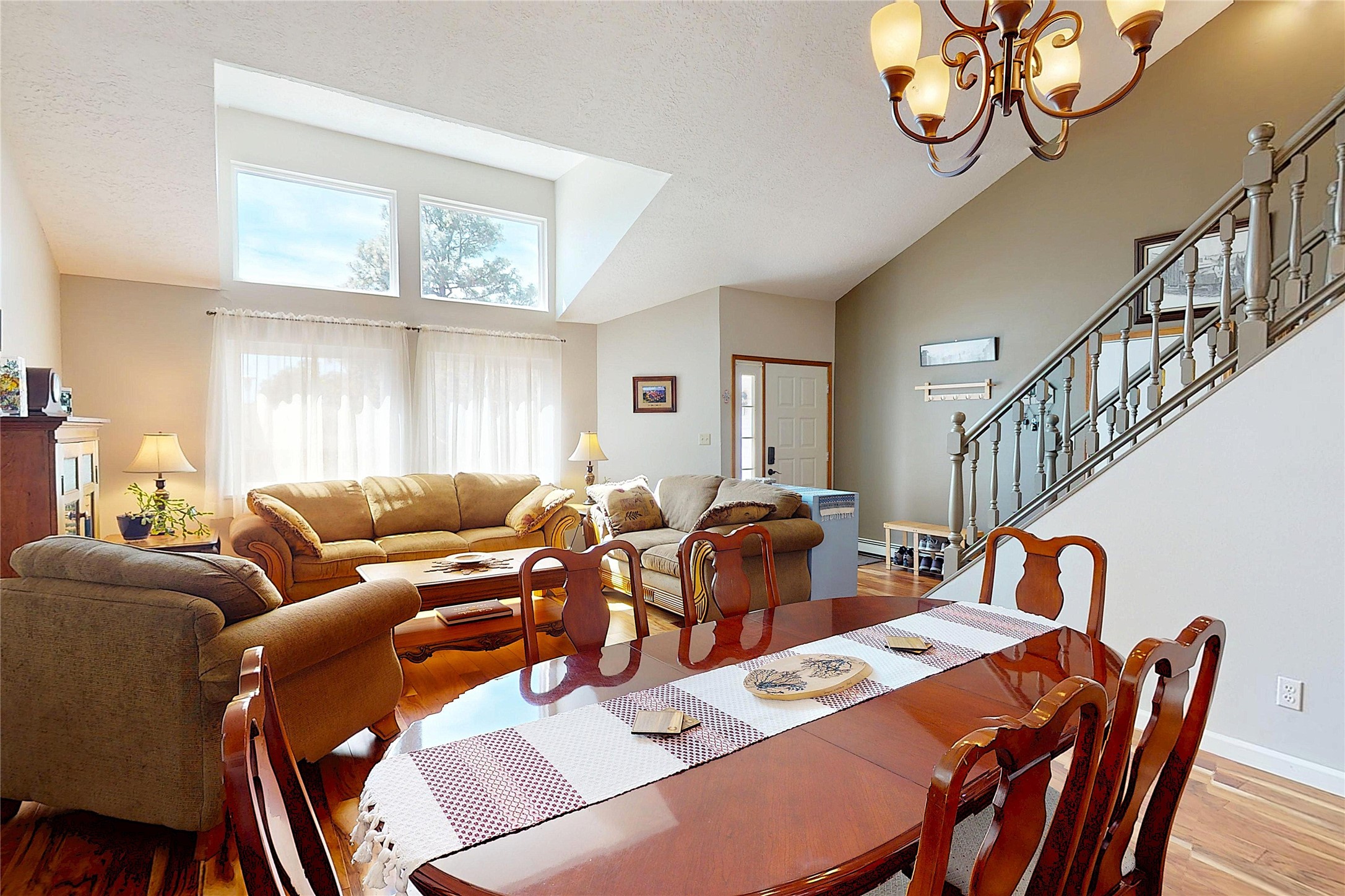 1346 Big Rock Loop Los Alamos, NM 87544 - Photo 7 of 38 Dining Room