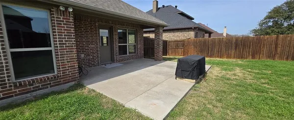 $2,500 | 5022 Hidden Creek Road, Garland, TX 75043