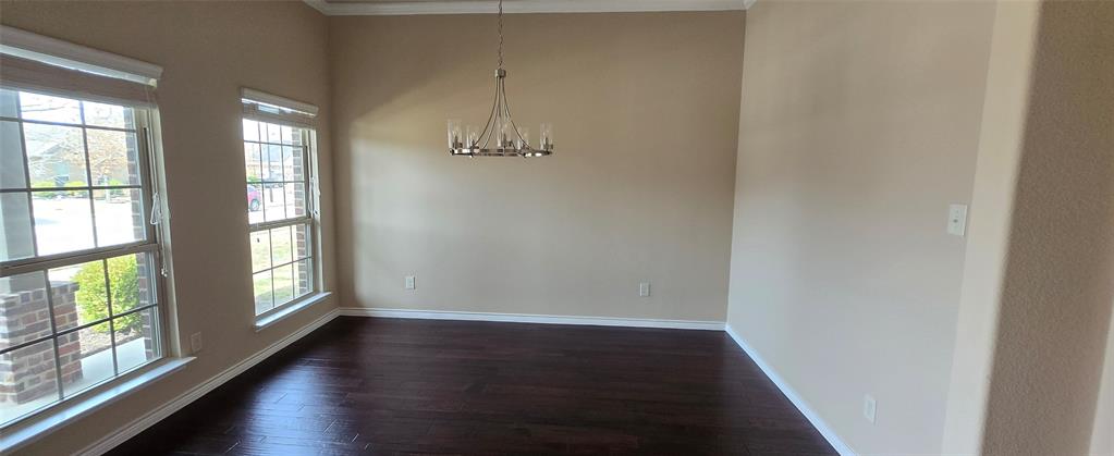 5022 Hidden Creek Road Garland, TX 75043 - Photo 9 of 17