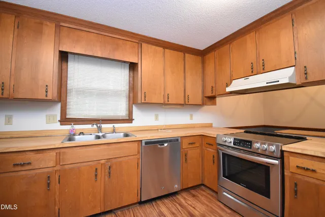 $339,900 | 106 Bogue Court, Cary, NC 27511