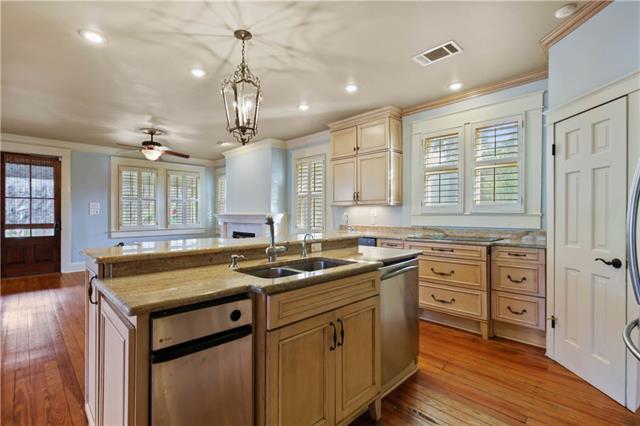127 Wilkinson Street Mandeville, LA 70448 - Photo 10 of 31