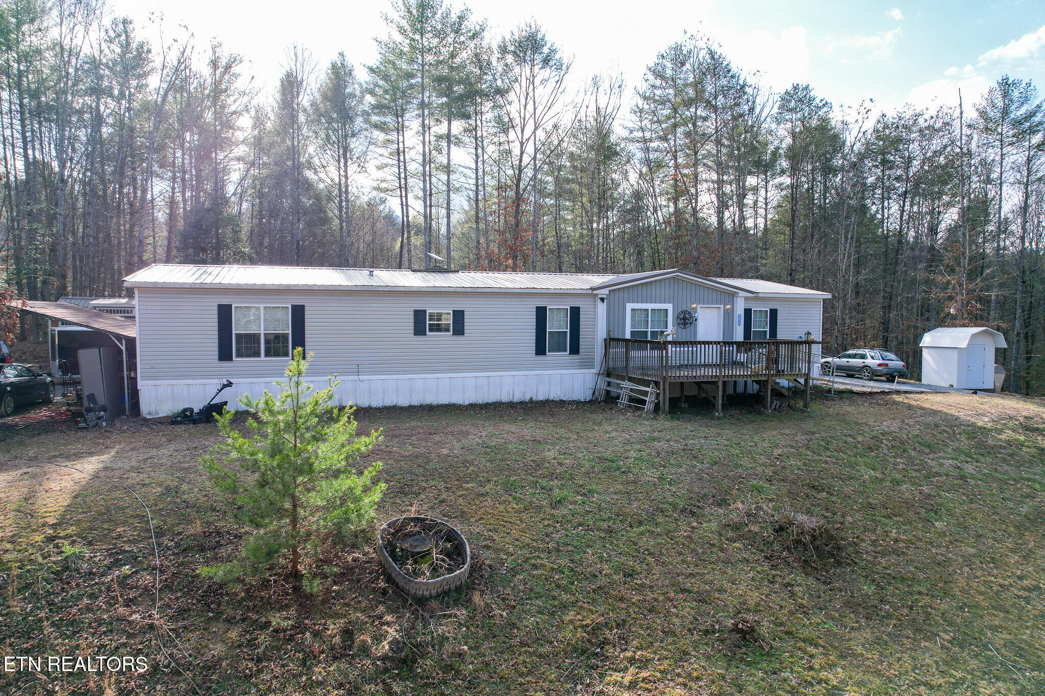 474 Punkton Road Del Rio, TN 37727 - Photo 3 of 58 DJI_0730