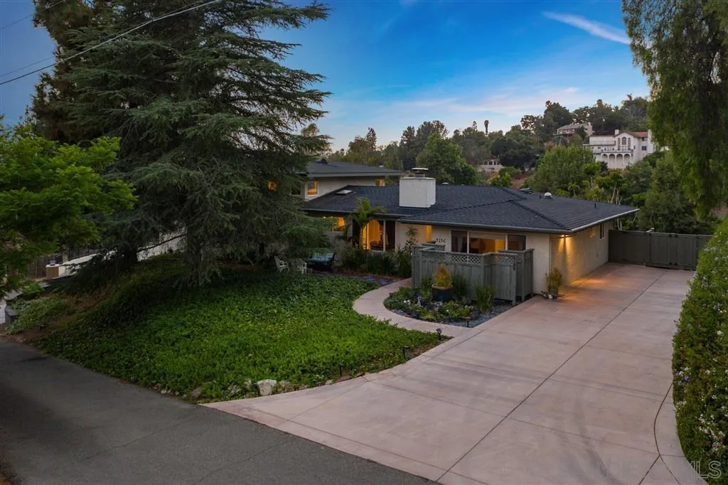4156 Conrad Drive Spring Valley, CA 91977 - Photo 4 of 25 Gallery Image 4