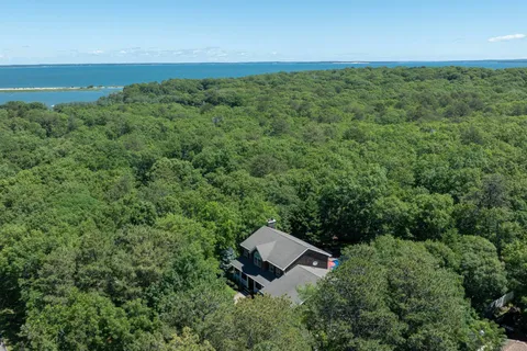 $1,975,000 | 11 Hildreth Road, Hampton Bays, NY 11946