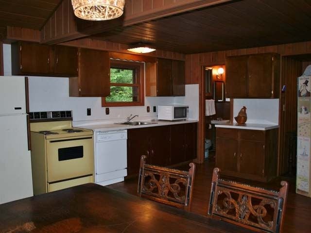 5251 Dam Lake Road Eagle River, WI 54521 - Photo 5 of 20 Gallery Image 5