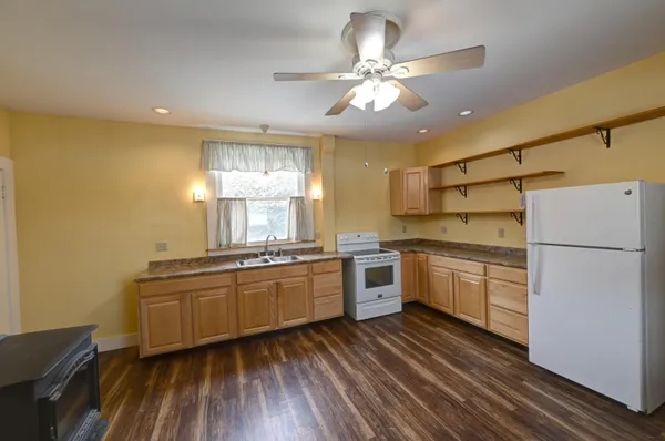 $280,000 | 34 Pleasant Street, Houlton, ME 04730