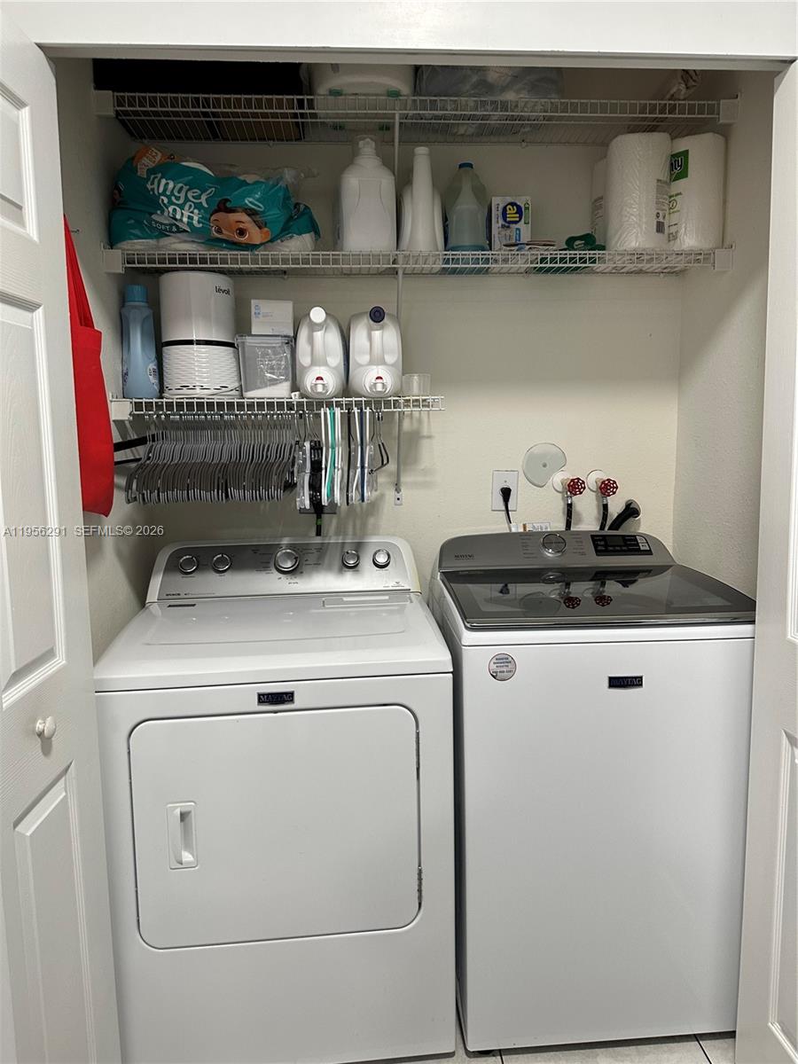 8548 Southwest 166th Place Miami, FL 33193 - Photo 31 of 37