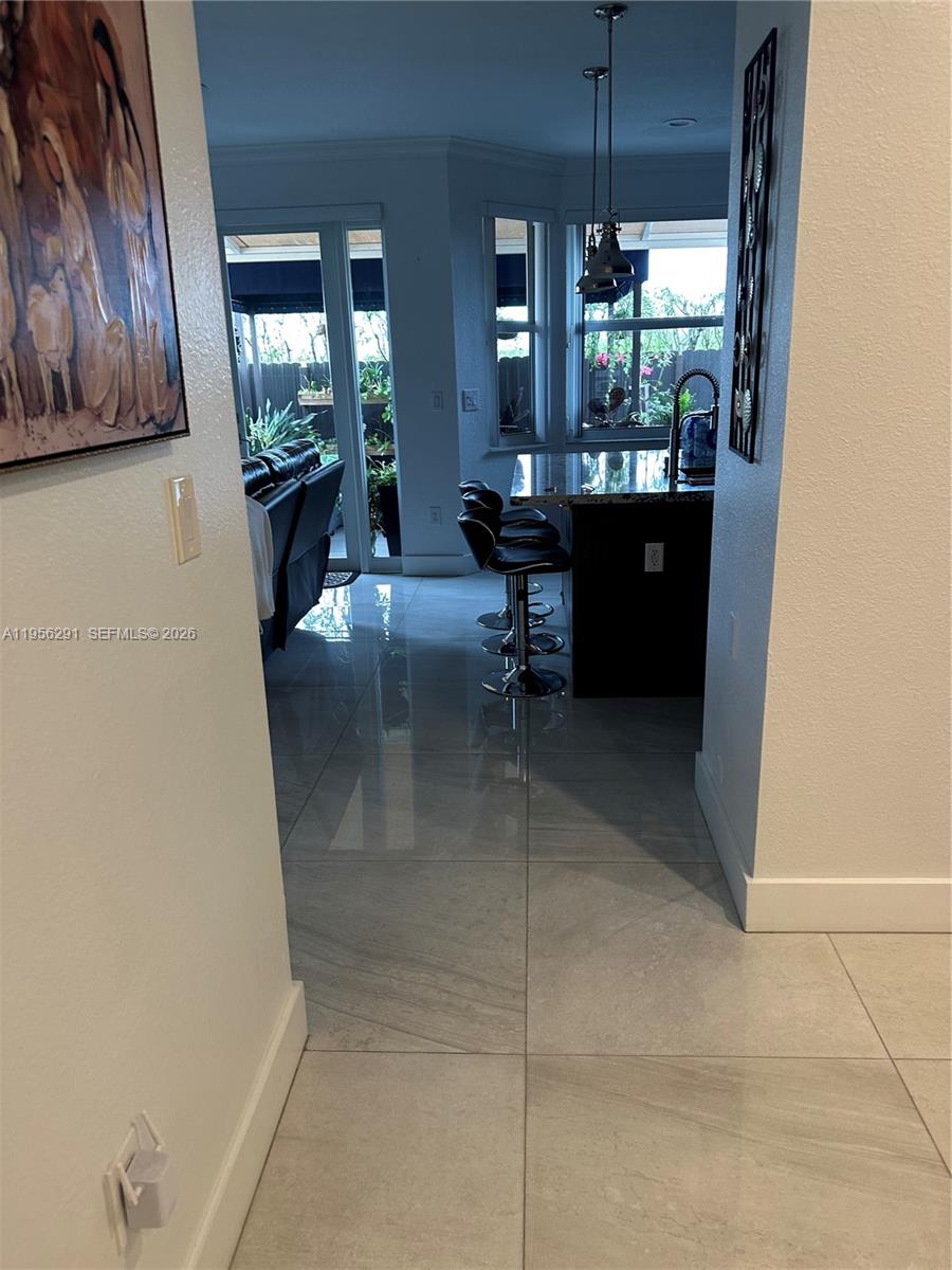 8548 Southwest 166th Place Miami, FL 33193 - Photo 10 of 37