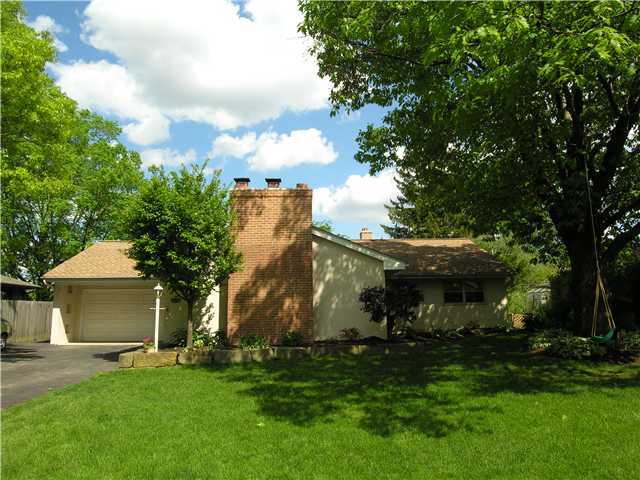 2714 Chester Road Upper Arlington, OH 43221 - Photo 1 of 10