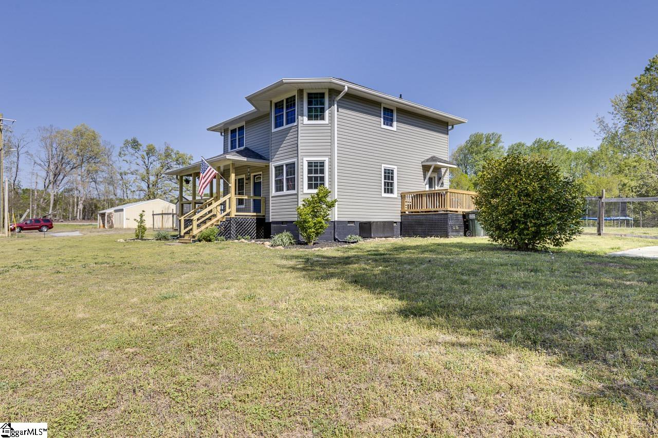 569 Willis Road Fountain Inn, SC 29644 - Photo 4 of 49 Gallery Image 4
