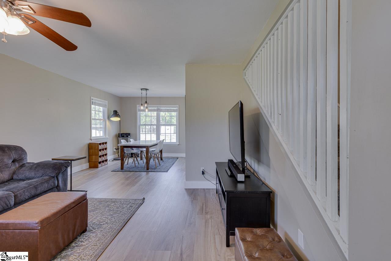 569 Willis Road Fountain Inn, SC 29644 - Photo 7 of 49 Gallery Image 7