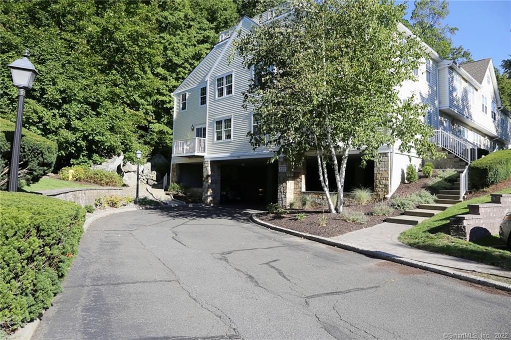 633 Danbury Road, Unit 24 Ridgefield, CT 06877 - Photo 1 of 1