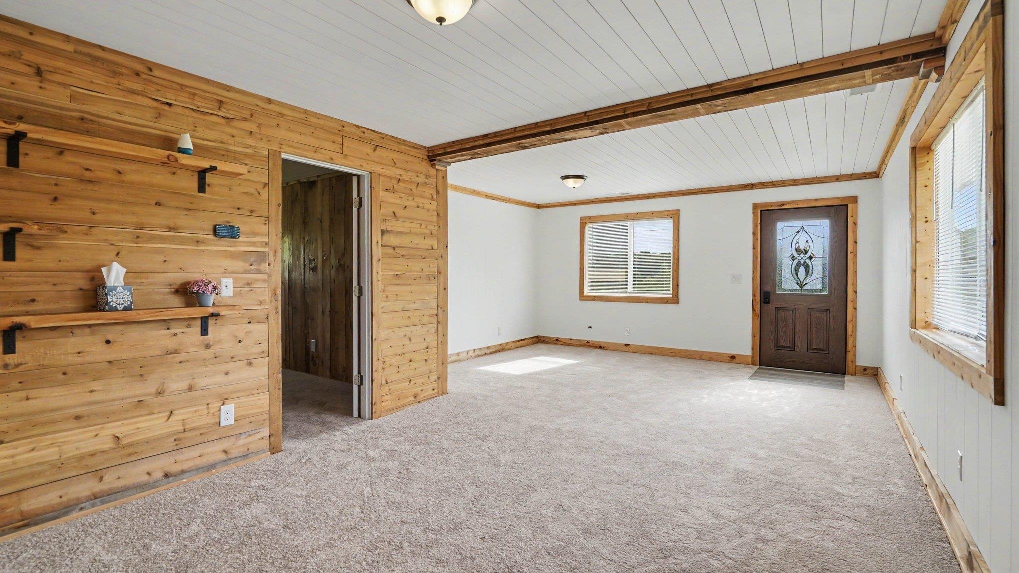 4223 Quanicassee Road Fairgrove, MI 48733 - Photo 5 of 38