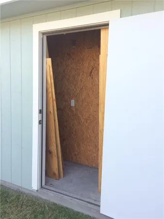 $1,990 | 3705 Southlake Pk Lane, Corpus Christi, TX 78414