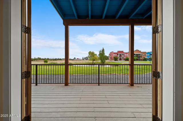 $187,500 | 2381 Highway 260, Unit 126, Overgaard, AZ 85933