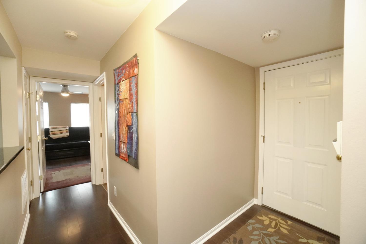 5325 Cooper Road, Unit D Montgomery, OH 45242 - Photo 4 of 25