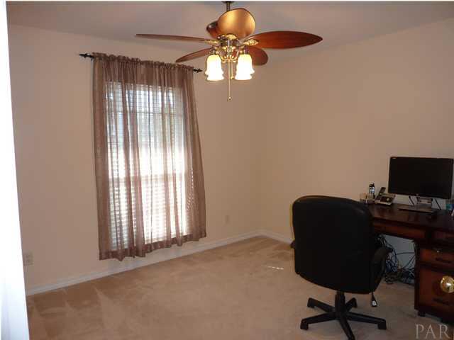 6875 Cedar Ridge Circle Milton, FL 32570 - Photo 8 of 21 Gallery Image 8
