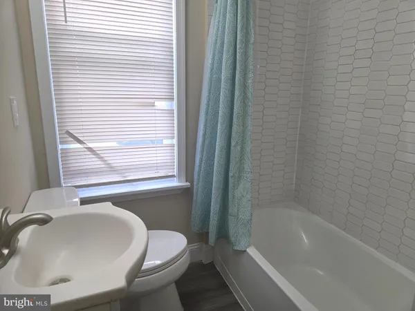 $1,550 | 157 Robertson Avenue, Morrisville, PA 19067