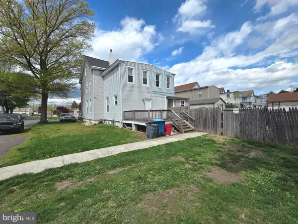 $1,550 | 157 Robertson Avenue, Morrisville, PA 19067