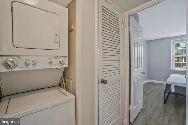 $1,950 | 2961 South Columbus Street, Unit B2, Arlington, VA 22206