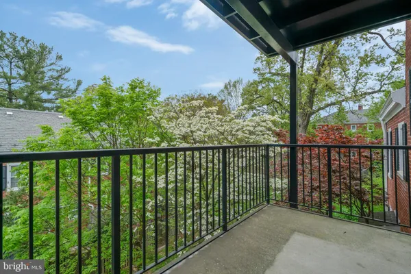 $1,950 | 2961 South Columbus Street, Unit B2, Arlington, VA 22206