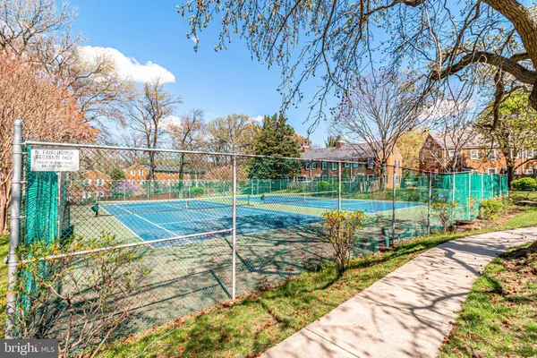 $1,950 | 2961 South Columbus Street, Unit B2, Arlington, VA 22206