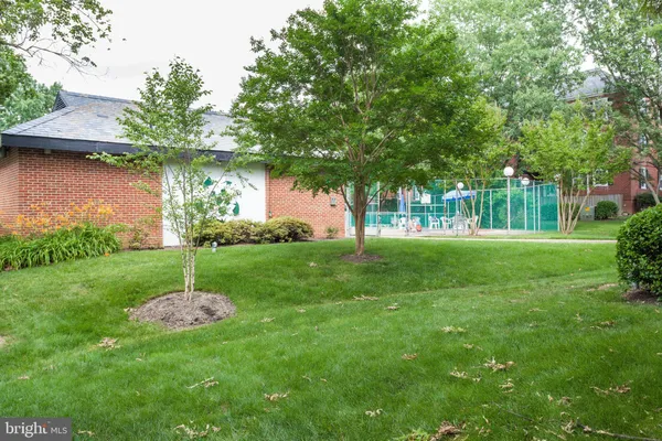 $1,950 | 2961 South Columbus Street, Unit B2, Arlington, VA 22206