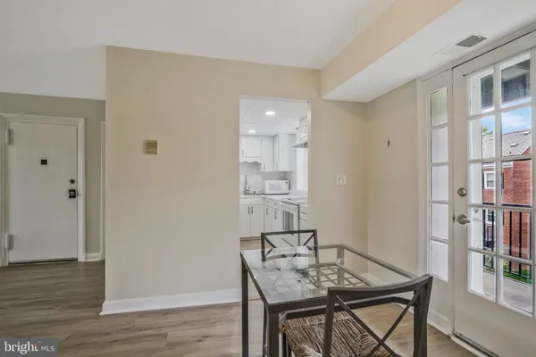 $1,950 | 2961 South Columbus Street, Unit B2, Arlington, VA 22206