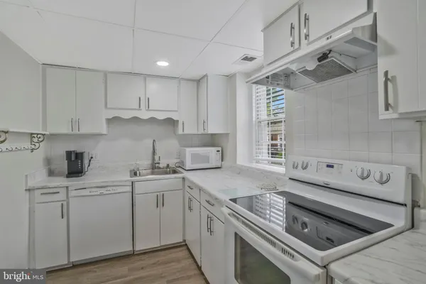 $1,950 | 2961 South Columbus Street, Unit B2, Arlington, VA 22206