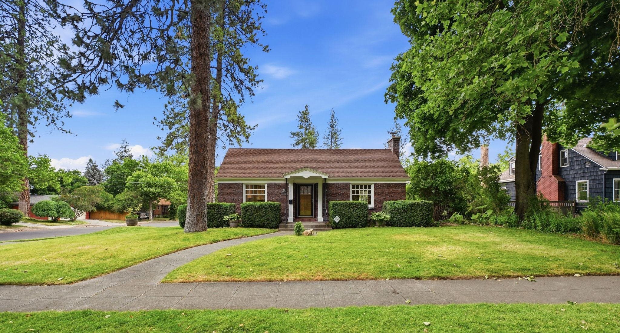 532 West 25th Avenue Spokane, WA 99203 - Photo 2 of 45