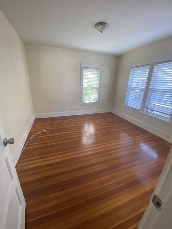 7 Oak Square, Unit 2R Boston, MA 02135 - Photo 5 of 8