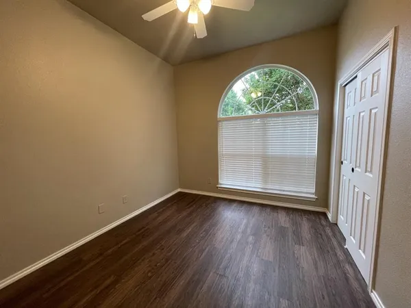 $2,495 | 204 Carlsbad Drive, Mansfield, TX 76063