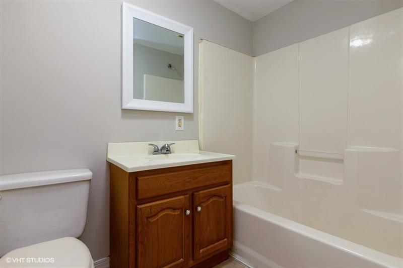 662 California Avenue Rochester, PA 15074 - Photo 17 of 25