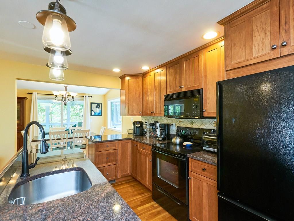 13 Phaneuf Street Middleton, MA 01949 - Photo 10 of 19